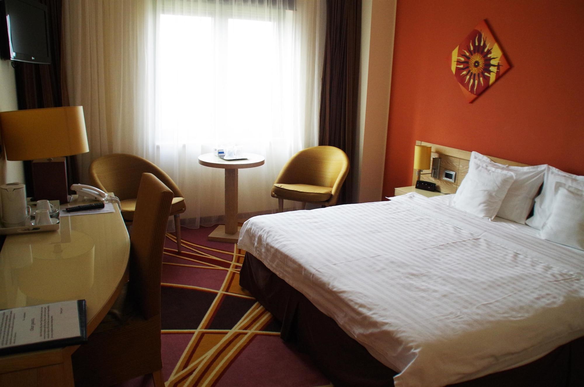 Mari Vila Hotel บูคาเรสต์ ภายนอก รูปภาพ